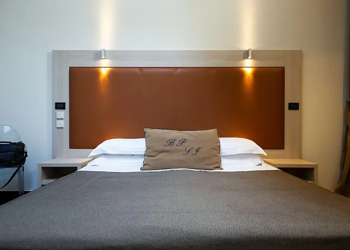 Pensjonat Borgo Pio 4*
